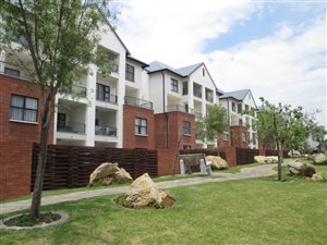 3 Bed Apartment in Greenstone Hill