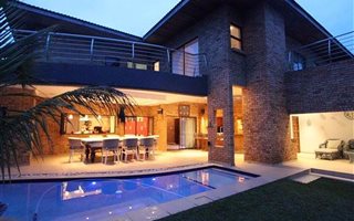 4 Bedroom House in Zinkwazi Beach