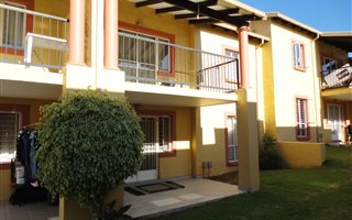 2 Bedroom Apartment in Sundowner