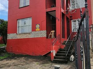 3 Bed House in Bombay Heights