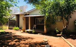 3 Bedroom House in Cassandra