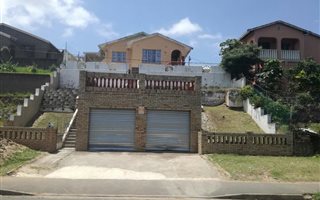 3 Bedroom House in Risecliff