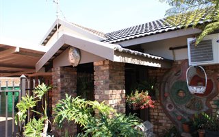 3 Bedroom House in Suiderberg