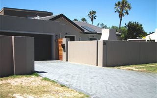 3 Bedroom House in Milnerton Ridge