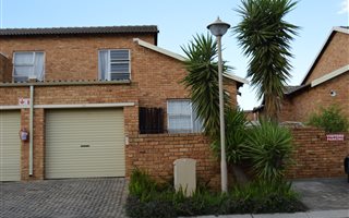 3 Bedroom Duplex in Honey Park