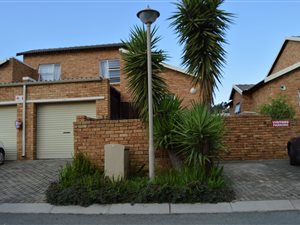 3 Bed Duplex in Honey Park