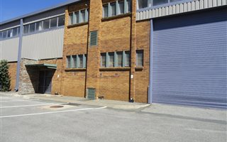 788 m² Industrial space in Ormonde