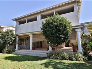 3 Bed House in Essenwood
