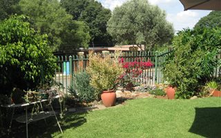 3 Bedroom Duplex in Eldoraigne