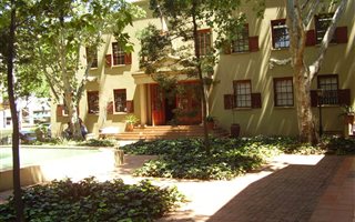 200 m² Office Space in Ferndale