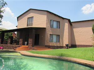 5 Bed Townhouse in North Riding