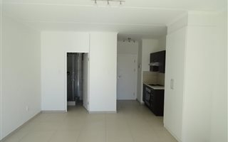 1 Bedroom House in Broadacres