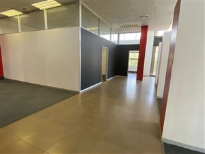 309 m² Office Space in Highveld