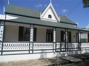 2 Bed House in Graaff Reinet
