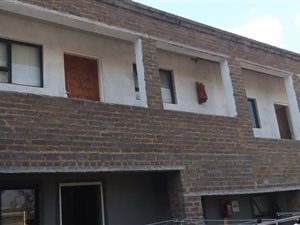 1 Bed Apartment in Lombardy East