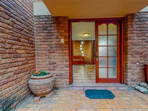 4 Bed House in Riviera