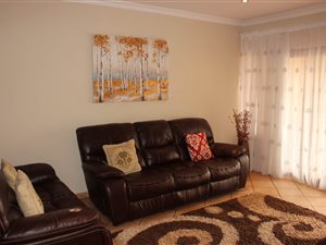 2 Bed Apartment in Kenleaf