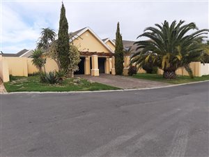 4 Bed House in Eikenbosch