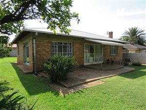 3 Bedroom House in Vanderbijlpark CW6