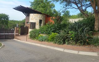 1028 m² Land available in Drum Rock