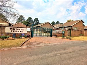 2 Bed Townhouse in Lindhaven