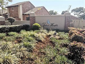 3 Bed Simplex in Mooikloof Ridge