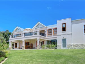 2 Bed House in Kingswood Golf Estate