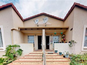 3 Bed Townhouse in Carenvale