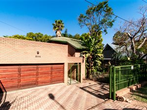 2 Bed House in Moreleta Park