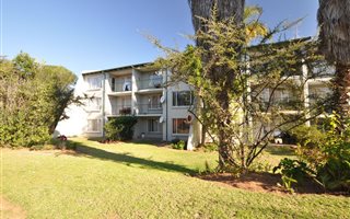 2 Bedroom Apartment in Kensington B