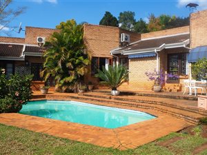 5 Bed House in Montrose