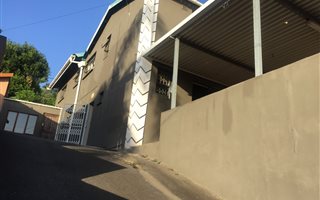 3 Bedroom House in Westcliff
