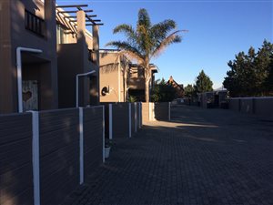 2 Bed Apartment in West Beach
