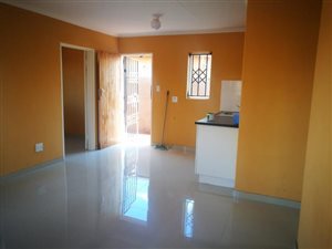 3 Bed House in Protea Glen