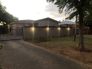 5 Bed House in Die Bult