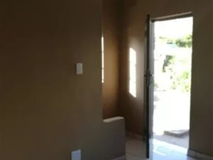 2 Bed House in Risecliff