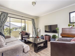 2 Bed Apartment in Maroeladal