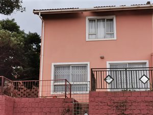 3 Bed House in Lotus Park