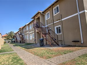 2 Bed Apartment in Boksburg Central