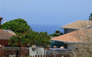 918 m² Land available in Forest Downs