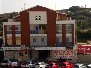 90 m² Office Space in Amanzimtoti