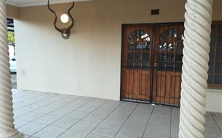 1 Bedroom Flat in Olifantshoek