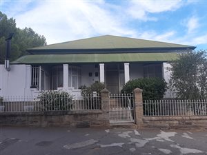5 Bed House in Cradock