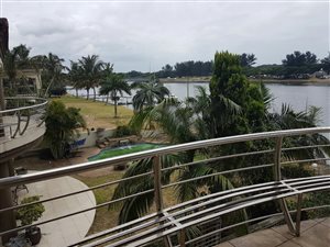 6 Bed House in Meerensee