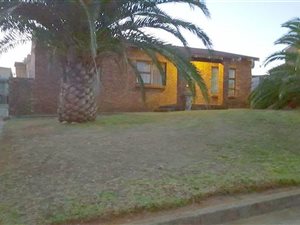 3 Bed House in Mosel