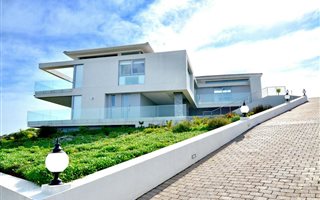4 Bedroom House in Pinnacle Point Golf Estate