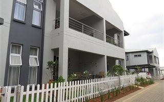2 Bedroom Apartment in Modderfontein