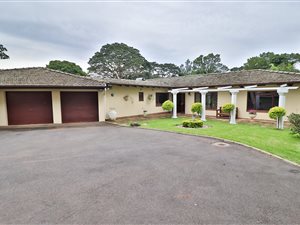 4 Bed House in Kloof