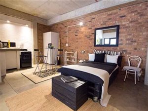 Studio apartment in City and Suburban