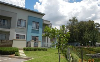 2 Bedroom Townhouse in Paulshof